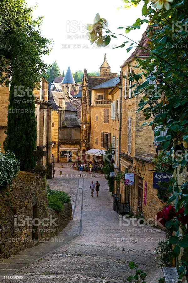 Studio Fontaine D'Amour Сарла-ла-Канеда Экстерьер фото